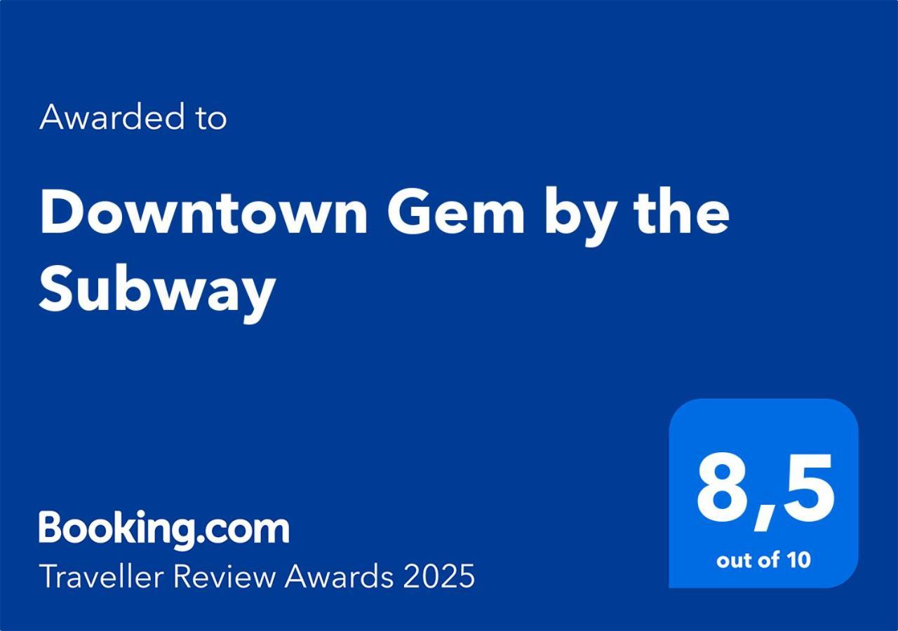Downtown Gem By The Subway Apartment Toronto Exterior foto